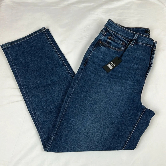 Ann Taylor New Women’s 10Tall The High Rise Straight Curvy Fit Jean - Picture 1 of 9